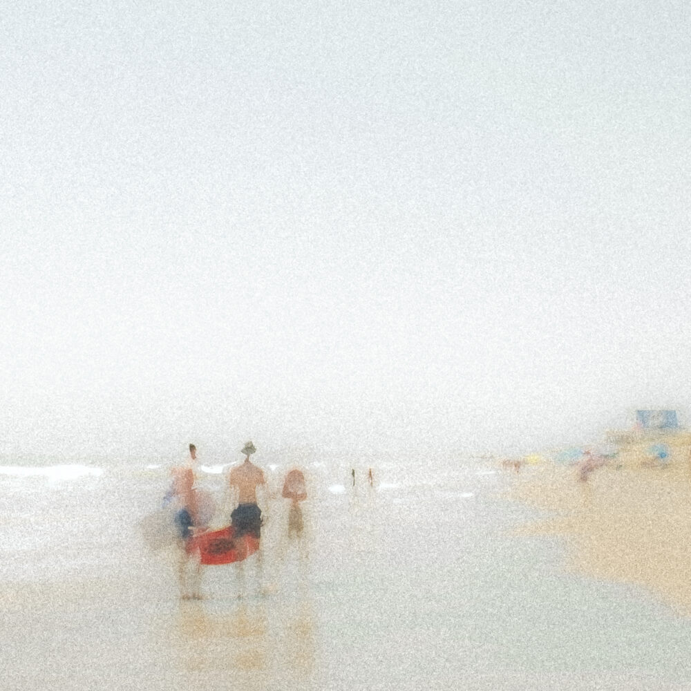 Photographer Ézé Amos reconnects with new perspectives