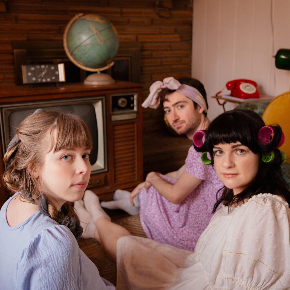 Kissing Other People at Potter’s Craft Cider 10/8