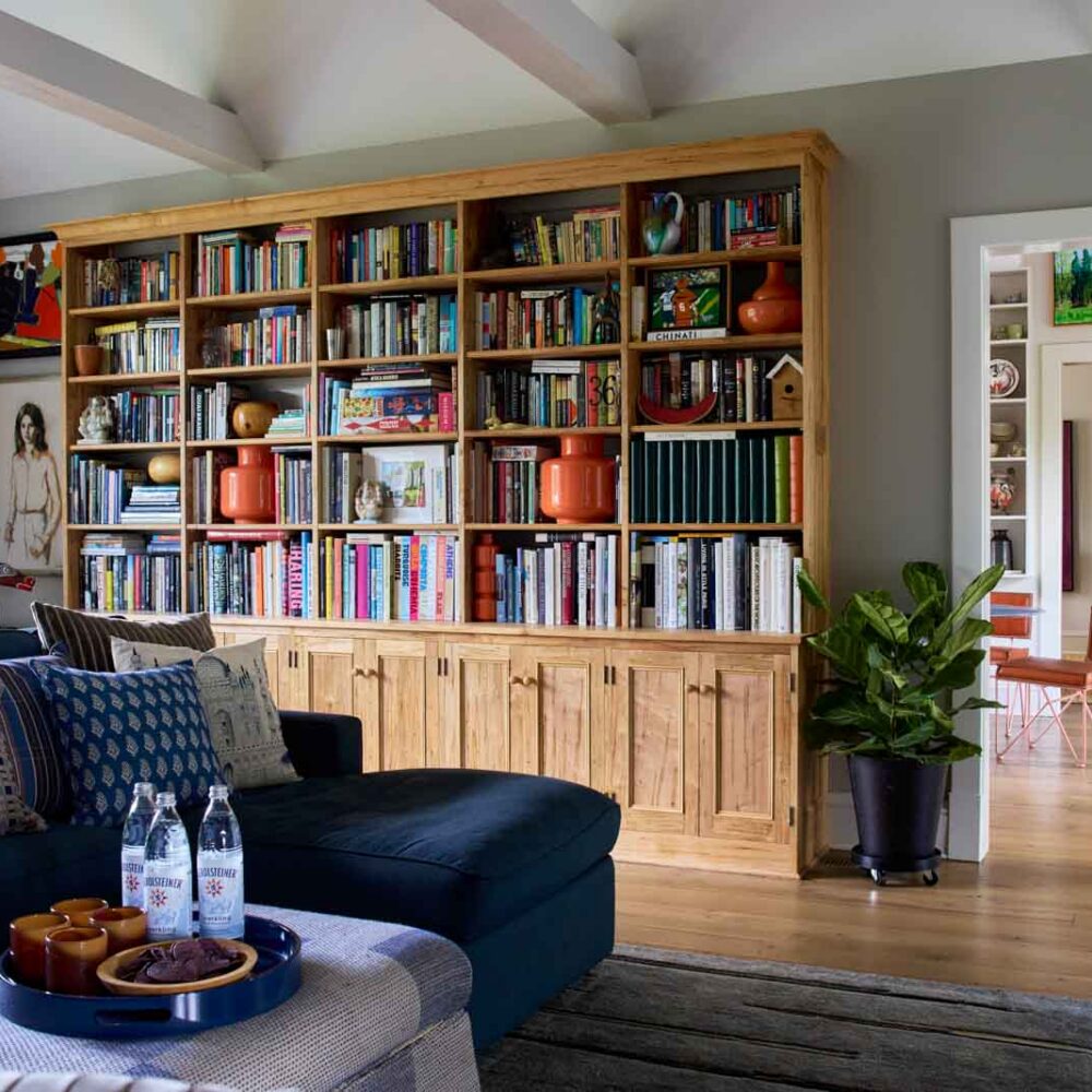 A designer’s careful renovation brings new life to a historic cottage in the Virginia countryside
